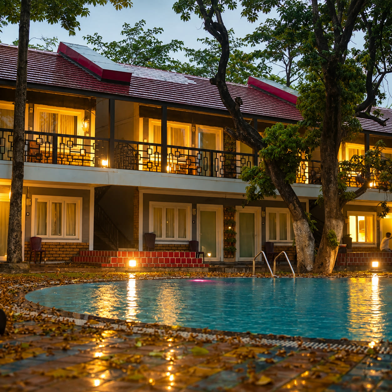 A resort in the evening, photographed by Connecting Digitally